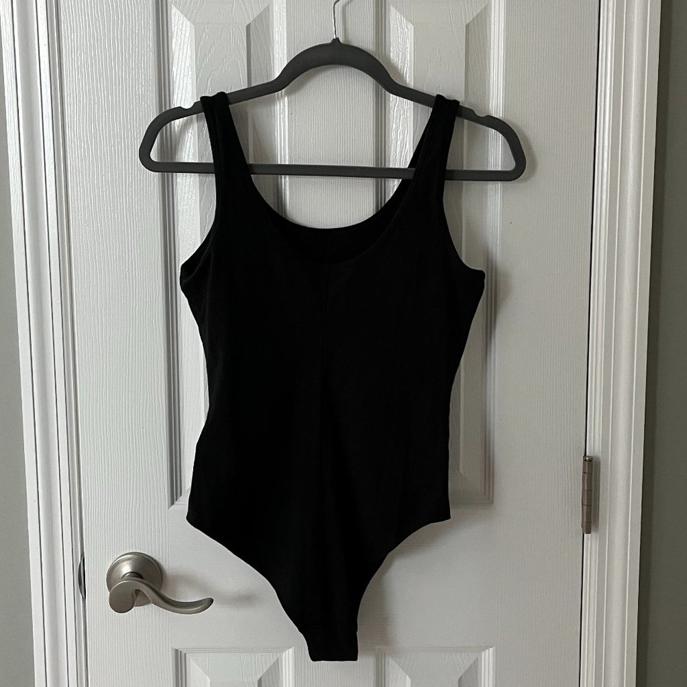 Levi's Black Graphic Bodysuit NWOT - Picture 3 of 4